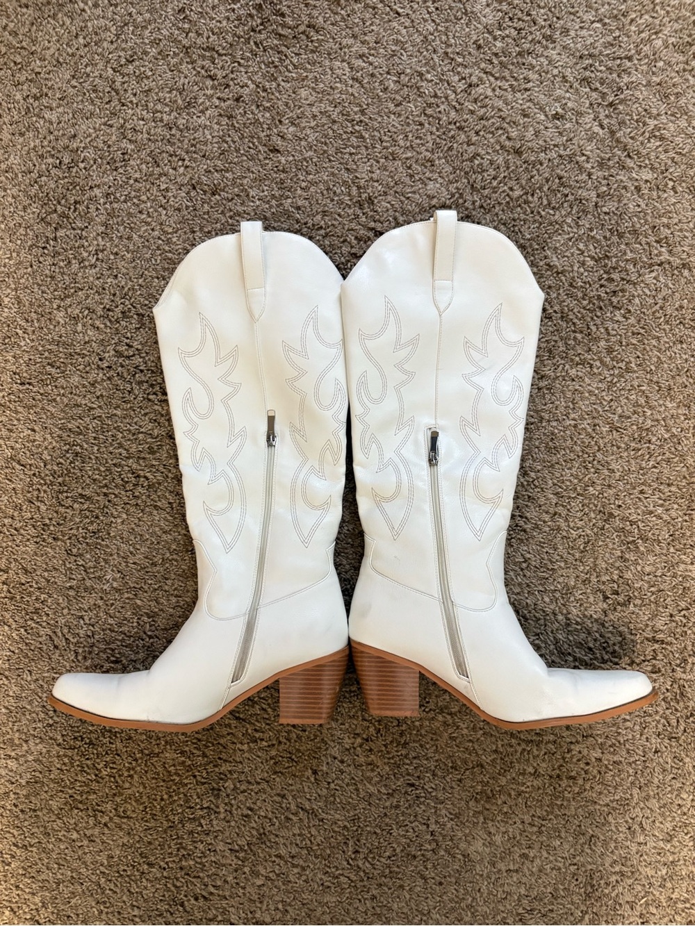 Women's White Western Cowboy Boots with Block Heel